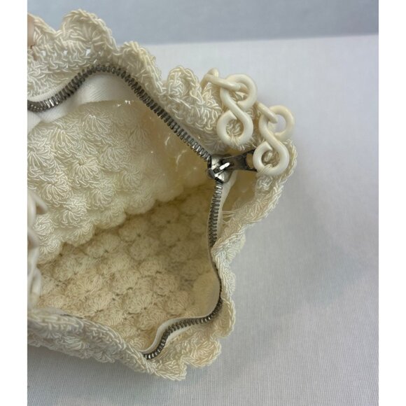 Vintage Cream Crochet Handbag Plastic Chain Double Strap Zipper Closure - Picture 6 of 11